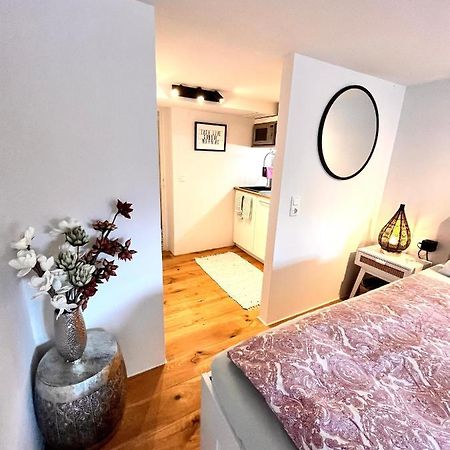 Schoene Gemuetliche Wohnung In Traumhafter Lage Bei 오프터슈방 외부 사진